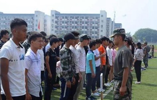 賀州市汽車專修職業(yè)技術(shù)學(xué)校