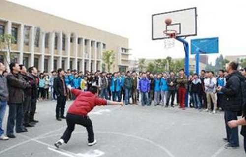 玉林龍池汽車工程職業(yè)技術(shù)學(xué)校