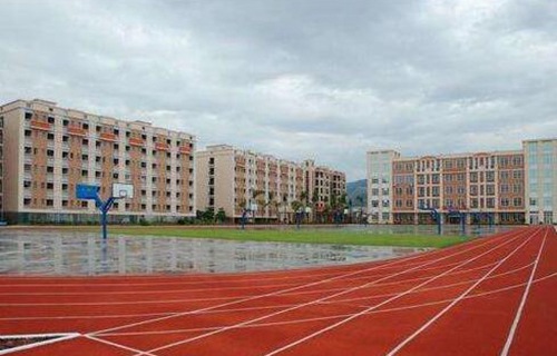 廣西玉林商貿(mào)技工學(xué)校