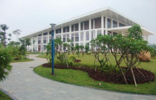 百色市民望職業(yè)技術(shù)學(xué)校