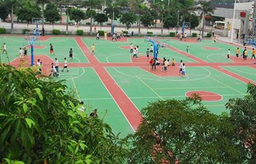 百色市民族工業(yè)中等專業(yè)學(xué)校