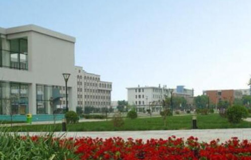 德保職業(yè)技術學校