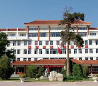 重慶市潼南區(qū)教師進修學(xué)校