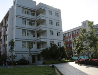 重慶經(jīng)貿(mào)中等專業(yè)學(xué)校