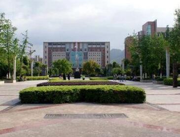 重慶南川隆化職業(yè)中學(xué)校