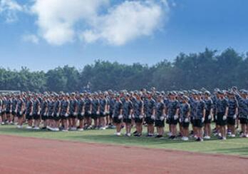 重慶龍門(mén)浩職業(yè)中學(xué)校