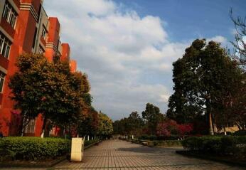 重慶冶金高級技工學(xué)校