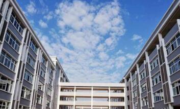 重慶市計(jì)算機(jī)職業(yè)高級(jí)中學(xué)