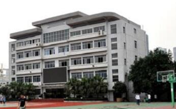 重慶市機械高級技工學(xué)校