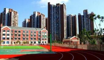 重慶市南川隆化職業(yè)中學(xué)校