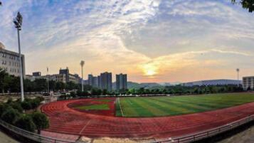 重慶城市建設(shè)技工學(xué)校