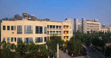 重慶能源工業(yè)技師學(xué)院