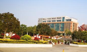 重慶市巫溪縣職業(yè)教育中心