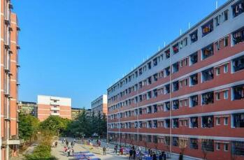 重慶中華職業(yè)學(xué)校