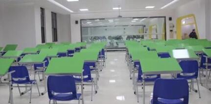 重慶中意職業(yè)技術(shù)學(xué)校