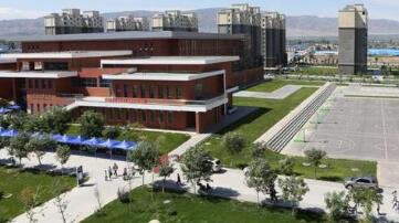 重慶人文藝術(shù)職業(yè)學(xué)校