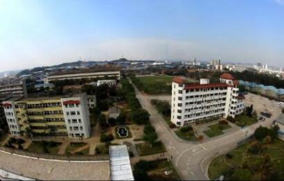 柳州交通學(xué)校