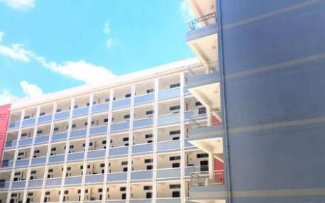 玉林華港中等職業(yè)技術(shù)學(xué)校