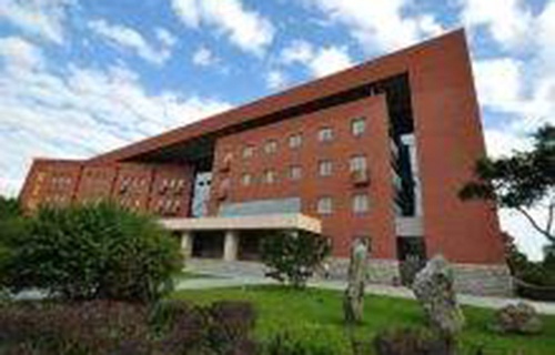 廣西民族中等專業(yè)學(xué)校