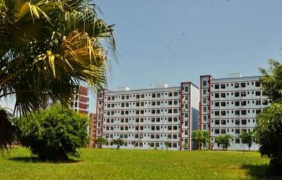 海南外國(guó)語(yǔ)職業(yè)學(xué)院