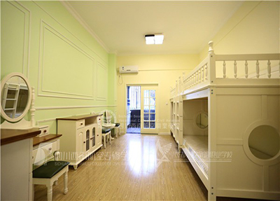 四川西南航空專修學(xué)院