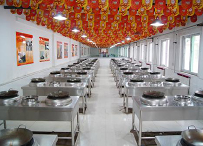 湖北新東方烹飪學校