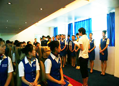 成都翔飛航空職業(yè)技術學校