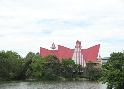 成都紡織高等專科學(xué)校