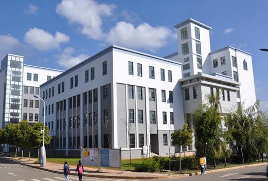 麗江師范高等?？茖W(xué)校