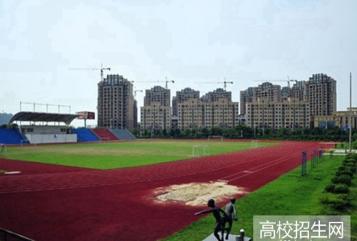 瀘縣建筑職業(yè)中專學(xué)校