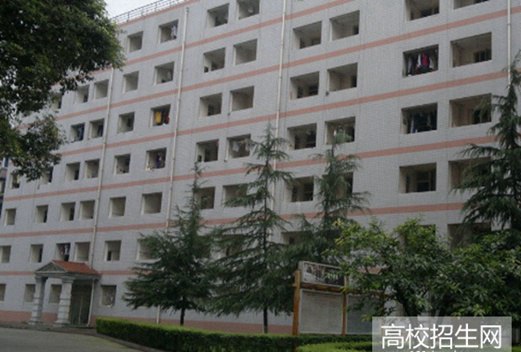 巴中職業(yè)技術(shù)學(xué)院