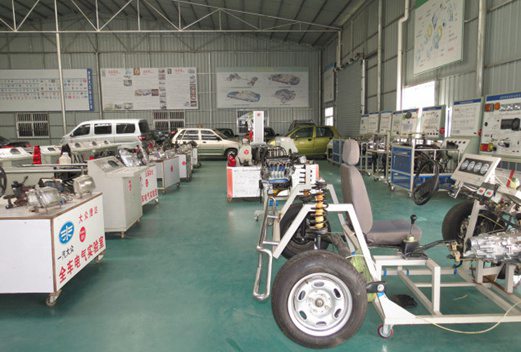 云南新西南技工學(xué)校