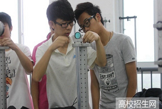 四川信息職業(yè)技術(shù)學(xué)院