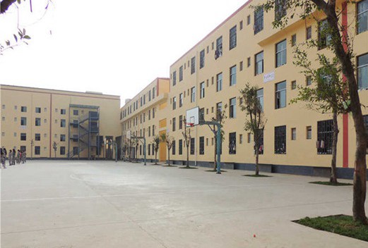 云南昆明工業(yè)學(xué)校