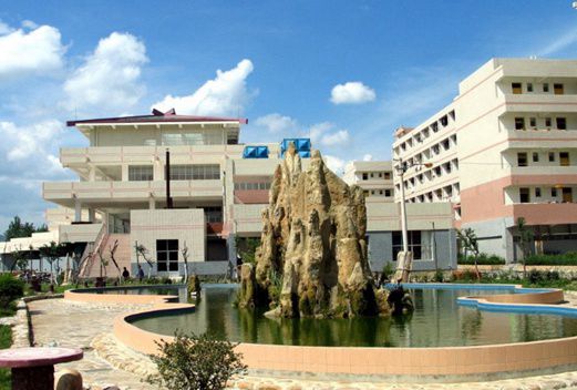 黔南民族職業(yè)技術(shù)學(xué)院