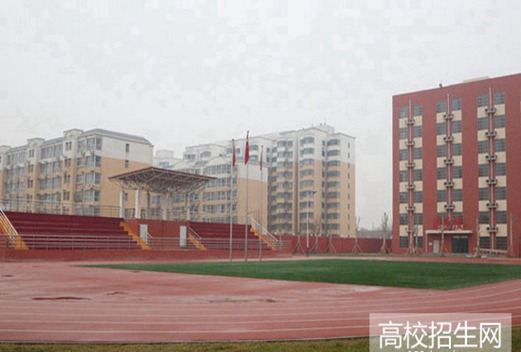 瀘州電子機械學校