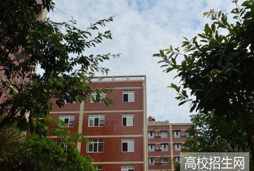 瀘州電子機械學校