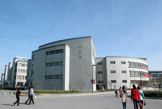 四川希望汽車職業(yè)學(xué)院