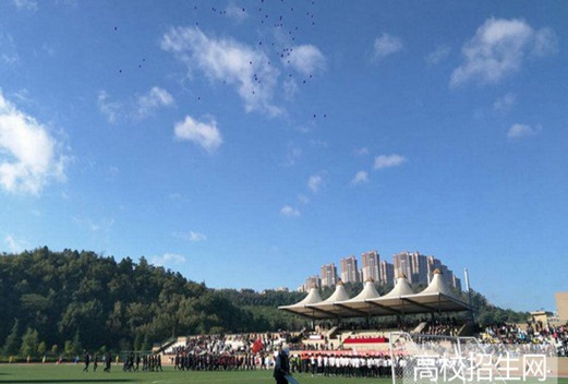 昭通衛(wèi)生職業(yè)學(xué)院