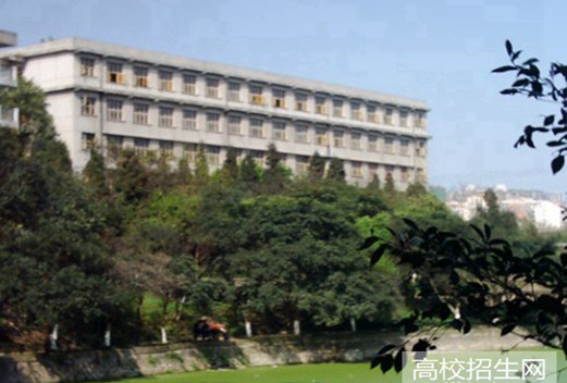 成都工業(yè)職業(yè)技術學院