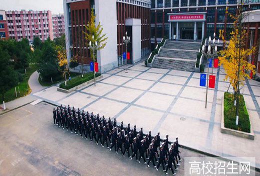 成都航空職業(yè)技術(shù)學(xué)院