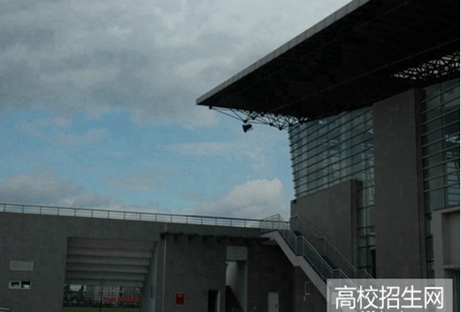 成都市技師學(xué)院