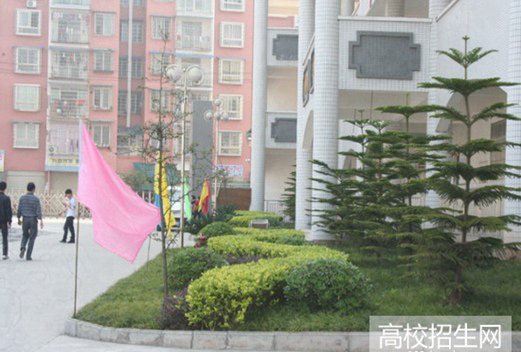 廣安市武勝嘉陵職業(yè)技術學校