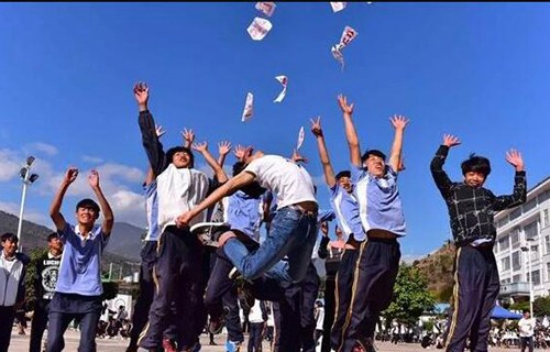 云龍縣民族職業(yè)高級(jí)中學(xué)