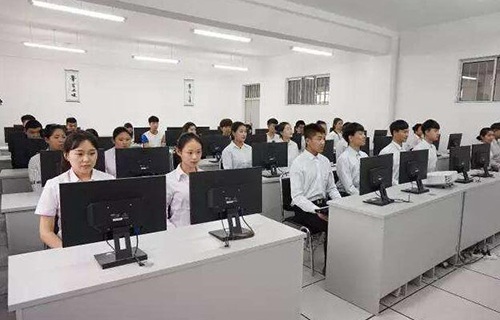 南京農(nóng)墾技工學校