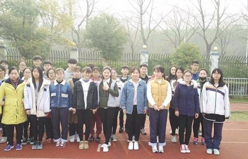 云南商務(wù)職業(yè)學(xué)院中專部