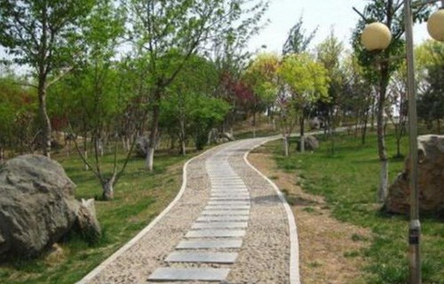 洱源縣職業(yè)高級中學(xué)