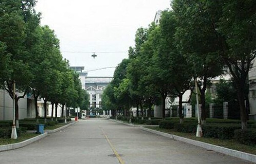 江蘇靖江中等專業(yè)學校