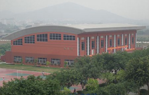 潞西市農(nóng)業(yè)機(jī)械化技術(shù)學(xué)校