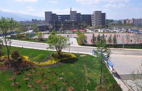 昭通衛(wèi)生學(xué)校